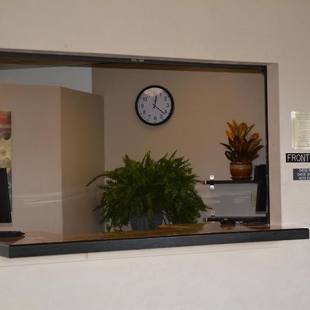 במוטל Super 8 By Wyndham Port Angeles At Olympic National Park מראה חיצוני תמונה