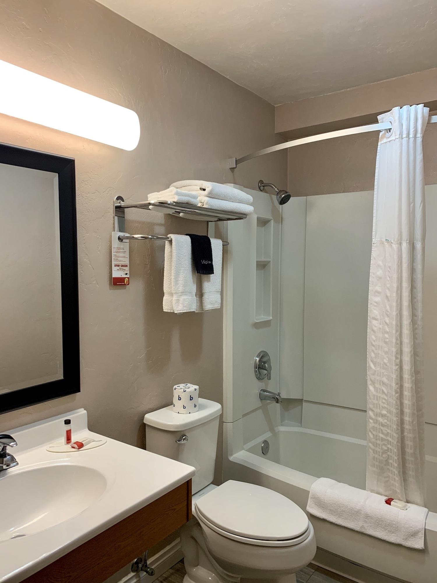 במוטל Super 8 By Wyndham Port Angeles At Olympic National Park מראה חיצוני תמונה